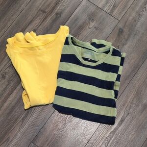 Old Navy Long Sleeve T-shirts Medium
